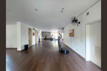 Apartamento à venda com 75m², 3 quartos e 1 vaga Apartamento à venda com 75m², 3 quartos e 1 vagaAcademia