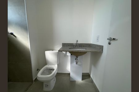 Apartamento à venda com 73m², 2 quartos e 1 vaga Apartamento à venda com 73m², 2 quartos e 1 vagaBanheiro da Suíte