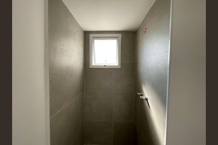 Apartamento à venda com 73m², 2 quartos e 1 vaga Apartamento à venda com 73m², 2 quartos e 1 vagaBanheiro da Suíte