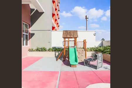 Apartamento à venda com 73m², 2 quartos e 1 vaga Apartamento à venda com 73m², 2 quartos e 1 vagaÁrea comum - Playground