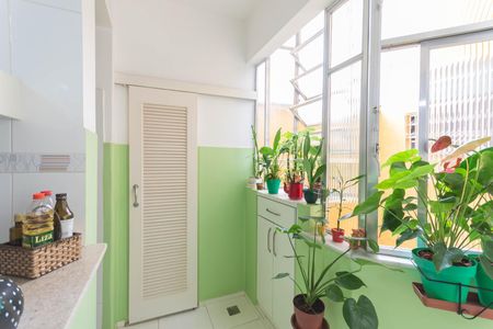 Apartamento à venda com 68m², 2 quartos e sem vagaVaranda