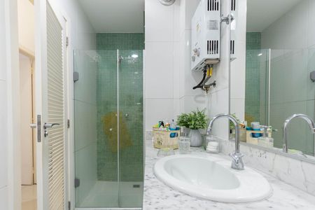 Apartamento à venda com 68m², 2 quartos e sem vagaBanheiro