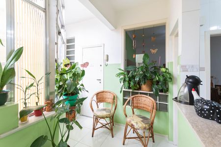 Apartamento à venda com 68m², 2 quartos e sem vagaVaranda