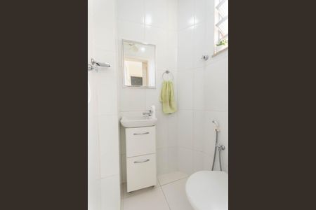 Apartamento à venda com 68m², 2 quartos e sem vagaBanheiro de Serviço