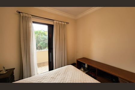 Casa à venda com 273m², 3 quartos e 3 vagas Casa à venda com 273m², 3 quartos e 3 vagasQuarto Suíte