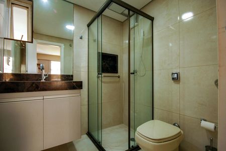 Apartamento à venda com 85m², 2 quartos e 1 vaga Apartamento à venda com 85m², 2 quartos e 1 vagaBanheiro