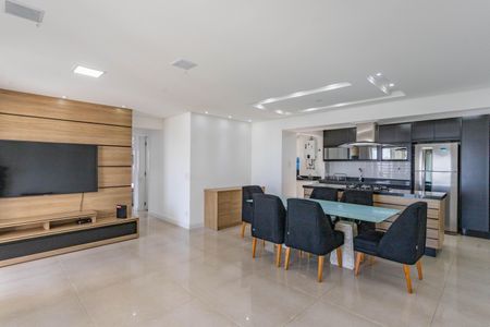 Apartamento à venda com 105m², 3 quartos e 2 vagasSala