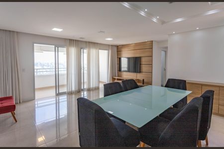 Apartamento à venda com 105m², 3 quartos e 2 vagasSala