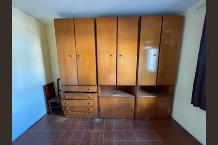 Casa para alugar com 150m², 2 quartos e 2 vagas Casa para alugar com 150m², 2 quartos e 2 vagasQuarto 2