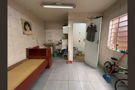 Casa para alugar com 150m², 2 quartos e 2 vagas Casa para alugar com 150m², 2 quartos e 2 vagasÁrea de Serviço