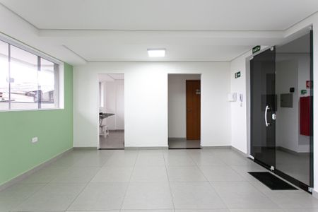 Apartamento à venda com 55m², 2 quartos e 1 vaga Apartamento à venda com 55m², 2 quartos e 1 vagaÁrea comum - Salão de festas