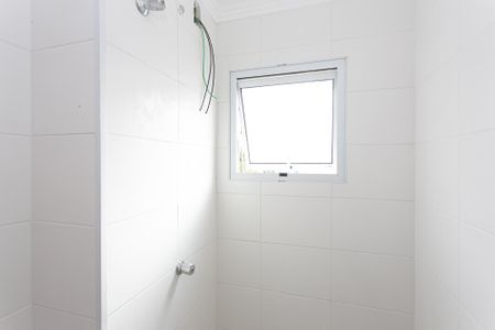 Apartamento à venda com 55m², 2 quartos e 1 vaga Apartamento à venda com 55m², 2 quartos e 1 vagaBanheiro