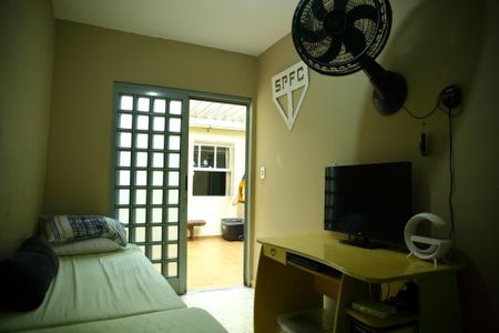 Casa à venda com 160m², 3 quartos e 2 vagasEdícula 