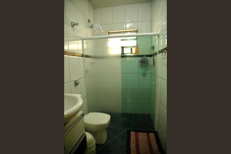 Casa à venda com 160m², 3 quartos e 2 vagasBanheiro Social