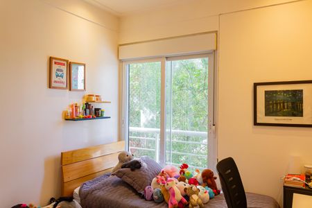 Apartamento à venda com 127m², 4 quartos e 3 vagas Apartamento à venda com 127m², 4 quartos e 3 vagasQuarto 1