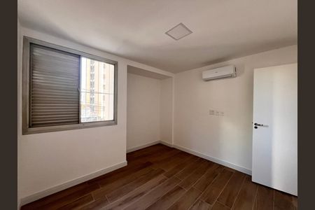 Apartamento à venda com 89m², 3 quartos e 1 vagaQuarto 2