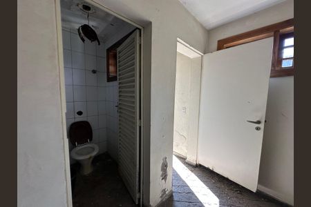 Casa para alugar com 540m², 4 quartos e 6 vagas Casa para alugar com 540m², 4 quartos e 6 vagasVestiario