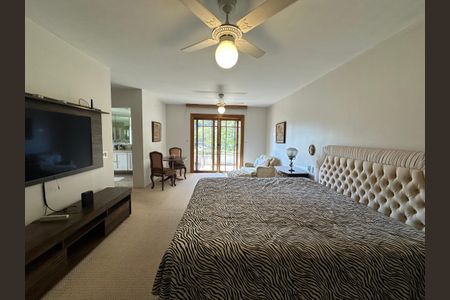 Casa para alugar com 540m², 4 quartos e 6 vagas Casa para alugar com 540m², 4 quartos e 6 vagasSuíte 2