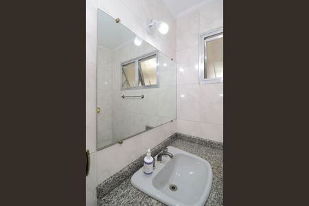 Apartamento à venda com 147m², 4 quartos e 2 vagas Apartamento à venda com 147m², 4 quartos e 2 vagasBanheiro da Suíte