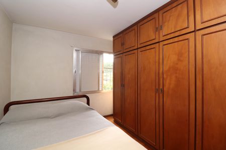 Apartamento à venda com 147m², 4 quartos e 2 vagas Apartamento à venda com 147m², 4 quartos e 2 vagasQuarto 3