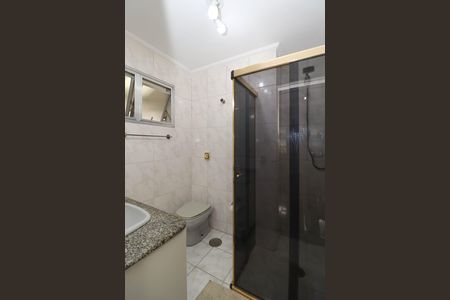 Apartamento à venda com 147m², 4 quartos e 2 vagas Apartamento à venda com 147m², 4 quartos e 2 vagasBanheiro da Suíte