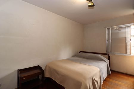 Apartamento à venda com 147m², 4 quartos e 2 vagas Apartamento à venda com 147m², 4 quartos e 2 vagasQuarto 3