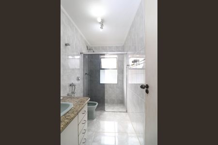 Apartamento à venda com 147m², 4 quartos e 2 vagas Apartamento à venda com 147m², 4 quartos e 2 vagasBanheiro Social