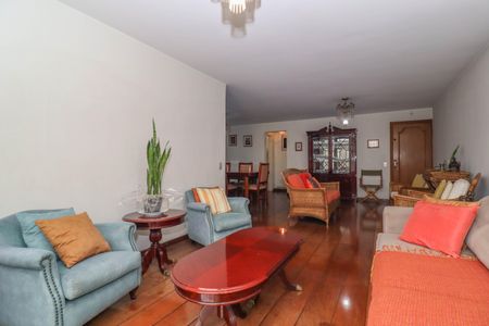 Apartamento à venda com 147m², 4 quartos e 2 vagas Apartamento à venda com 147m², 4 quartos e 2 vagasSala