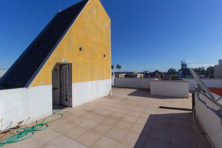 Apartamento à venda com 44m², 3 quartos e sem vaga Apartamento à venda com 44m², 3 quartos e sem vagaTerraço