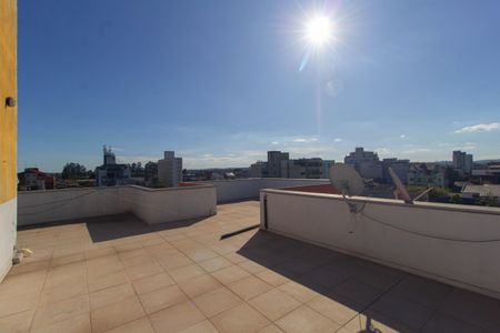 Apartamento à venda com 44m², 3 quartos e sem vaga Apartamento à venda com 44m², 3 quartos e sem vagaTerraço