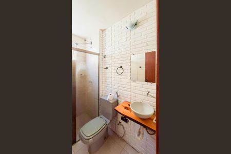 Apartamento à venda com 58m², 2 quartos e 1 vaga Apartamento à venda com 58m², 2 quartos e 1 vagaBanheiro