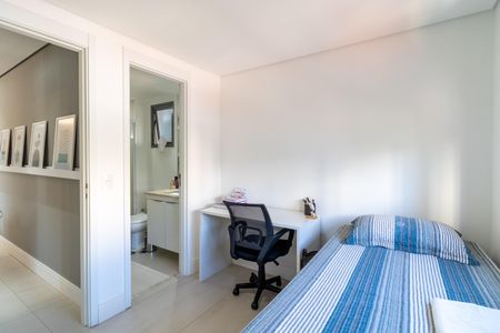 Apartamento à venda com 93m², 2 quartos e 2 vagasSuíte 2