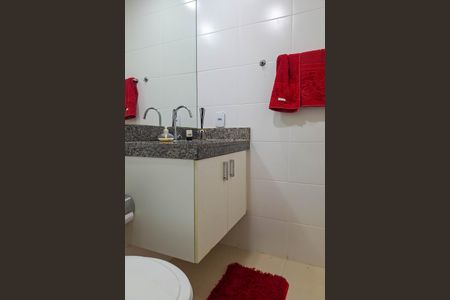 Apartamento à venda com 62m², 2 quartos e 1 vagaBanheiro Social