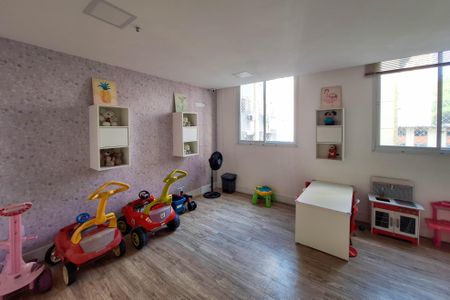 Apartamento à venda com 62m², 2 quartos e 1 vagaÁrea comum