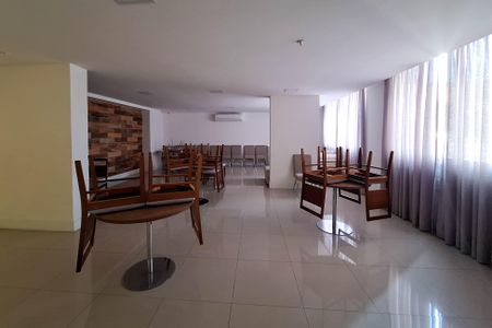 Apartamento à venda com 62m², 2 quartos e 1 vagaÁrea comum