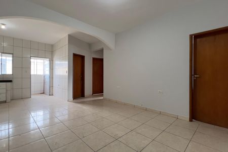 Casa para alugar com 75m², 3 quartos e 1 vaga Casa para alugar com 75m², 3 quartos e 1 vagaSala