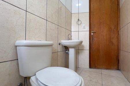 Casa para alugar com 75m², 3 quartos e 1 vaga Casa para alugar com 75m², 3 quartos e 1 vagaBanheiro