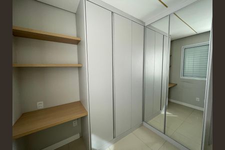 Apartamento para alugar com 74m², 3 quartos e 1 vaga Apartamento para alugar com 74m², 3 quartos e 1 vagaQuarto 1