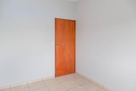 Casa para alugar com 75m², 2 quartos e 1 vaga Casa para alugar com 75m², 2 quartos e 1 vagaQuarto 1