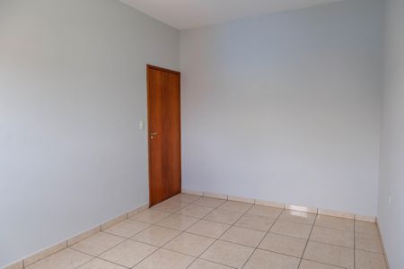 Casa para alugar com 75m², 2 quartos e 1 vaga Casa para alugar com 75m², 2 quartos e 1 vagaQuarto 2