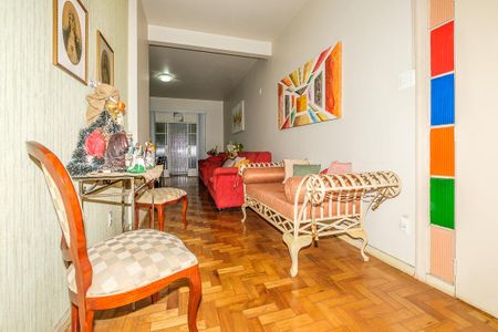 Apartamento à venda com 190m², 4 quartos e sem vaga Apartamento à venda com 190m², 4 quartos e sem vagaSala