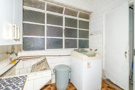 Apartamento à venda com 190m², 4 quartos e sem vaga Apartamento à venda com 190m², 4 quartos e sem vagaÁrea de Serviço