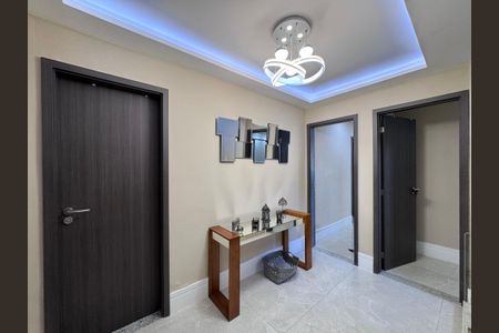 Casa de condomínio à venda com 350m², 6 quartos e 5 vagasHall Íntimo