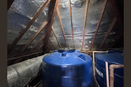 Casa de condomínio à venda com 350m², 6 quartos e 5 vagasSótão