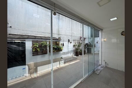 Casa de condomínio à venda com 350m², 6 quartos e 5 vagasÁrea de Serviço