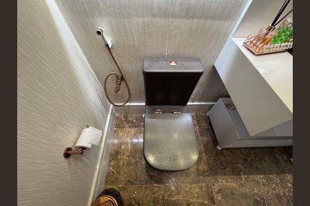 Casa de condomínio à venda com 350m², 6 quartos e 5 vagasLavabo