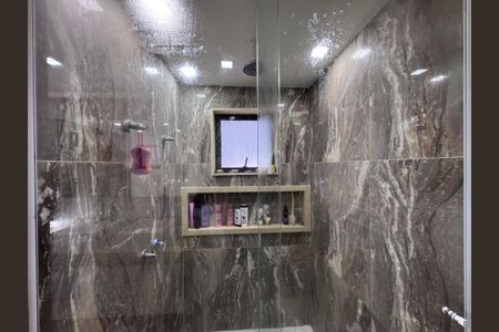 Casa de condomínio à venda com 350m², 6 quartos e 5 vagasSuíte 1 - Banheiro