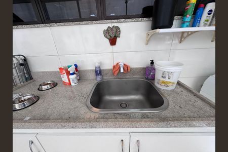 Casa de condomínio à venda com 350m², 6 quartos e 5 vagasÁrea de Serviço