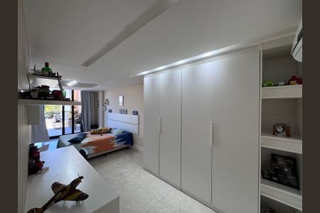 Casa de condomínio à venda com 350m², 6 quartos e 5 vagasQuarto 1