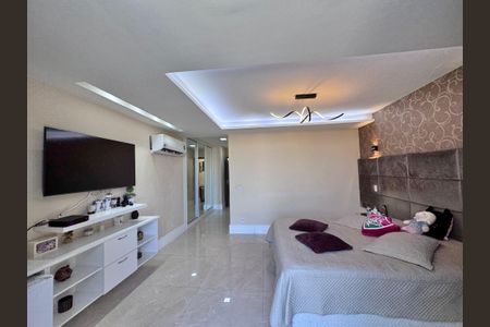 Casa de condomínio à venda com 350m², 6 quartos e 5 vagasSuíte 1